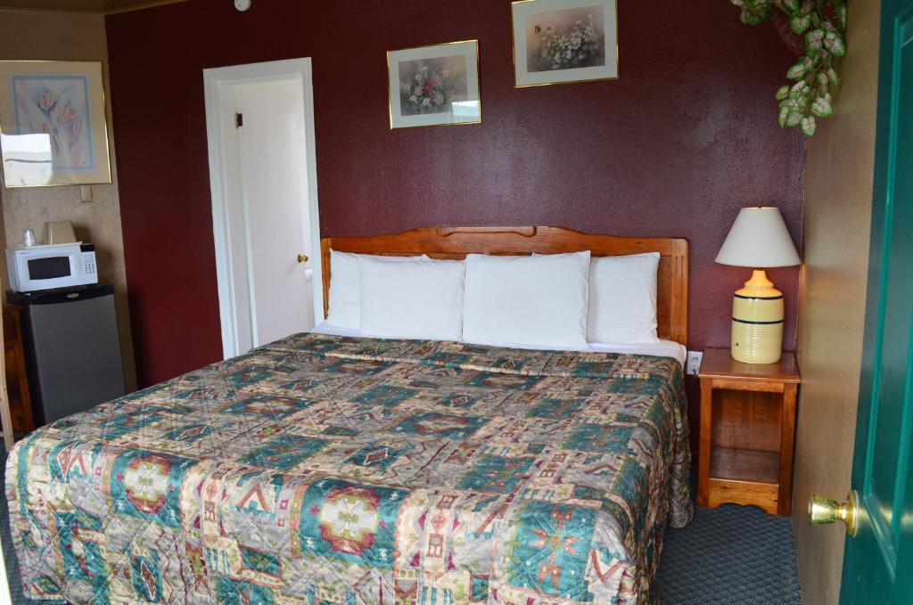Classic Inn Motel Alamogordo Room photo